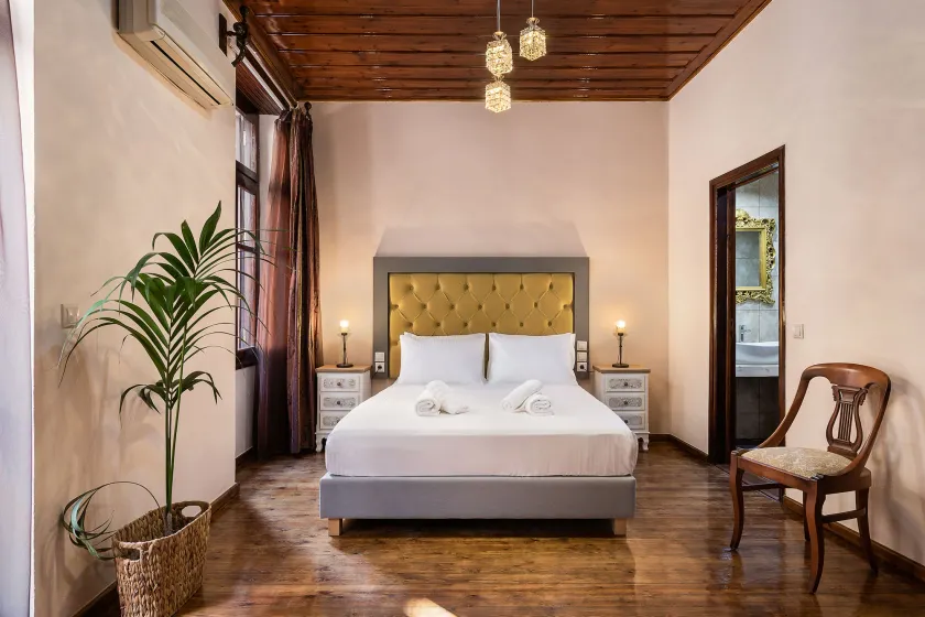 Old Town Suites - Image 1