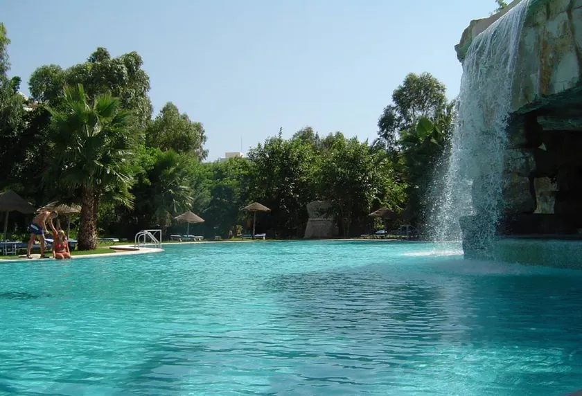 Shell Beach Hotel & Spa - Image 1