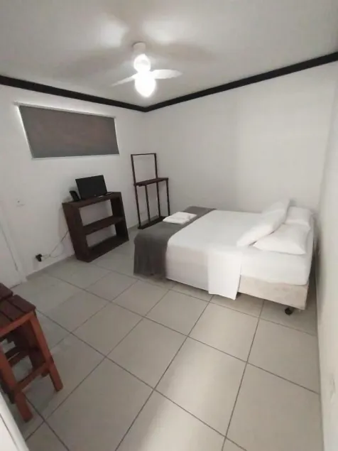 Flat Schnneider, Hospedagem econômica, empresas, diárias - Værelse