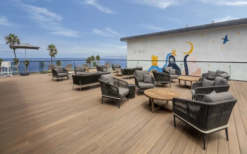 La Jolla Cove Suites - Image 1
