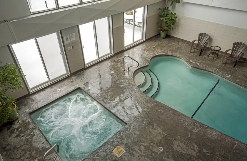 Hotel Bromont - Image 1
