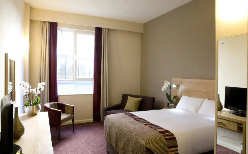 Leonardo Hotel Derby - Image 1