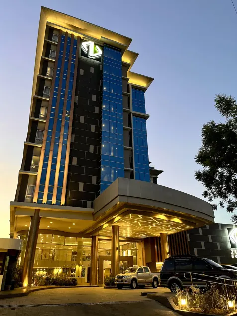 Zuri Hotel - Image 1
