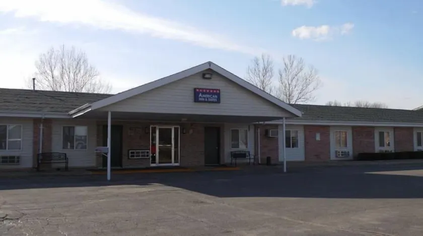 American Inn & Suites - Image 1