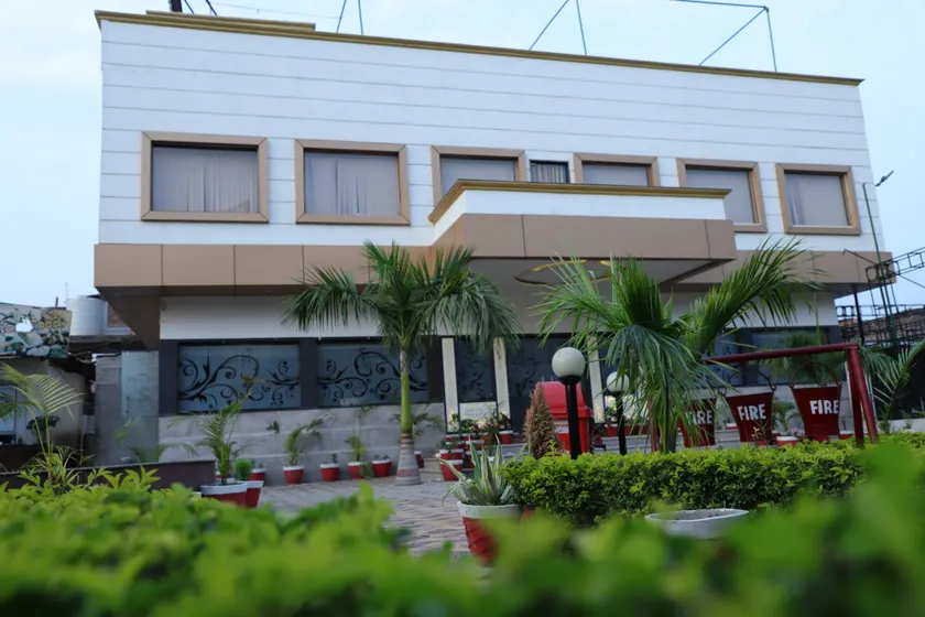 Hotel Bandhan - Image 1