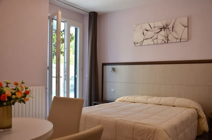 Florence Stadium B&B - Image 1