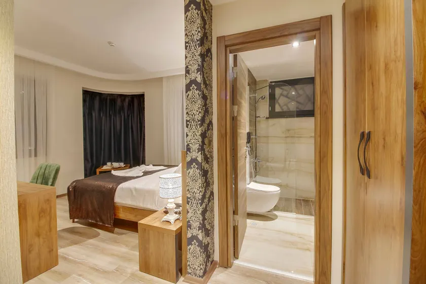 Newway Hotel - Image 1