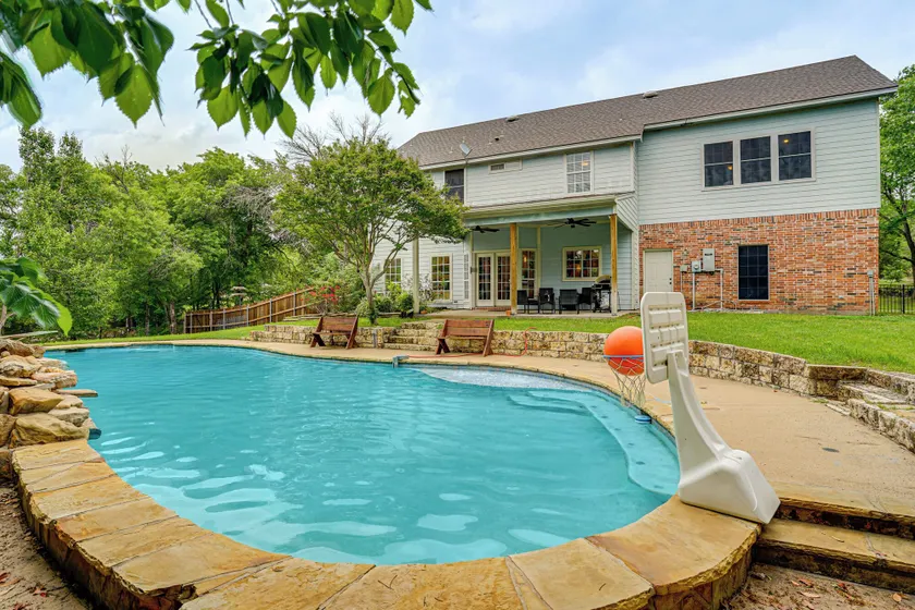 Game Room & Private Pool: Willow Park Family Gem - Image 1