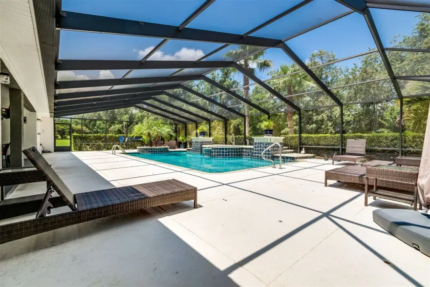 Stunning Executive Villa Ruyper Home - Image 1