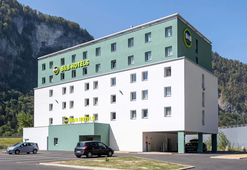 B&B HOTEL Cluses Sud - Image 1