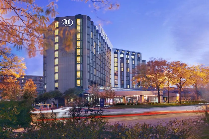 Hilton Rosemont Chicago O'Hare - Image 1