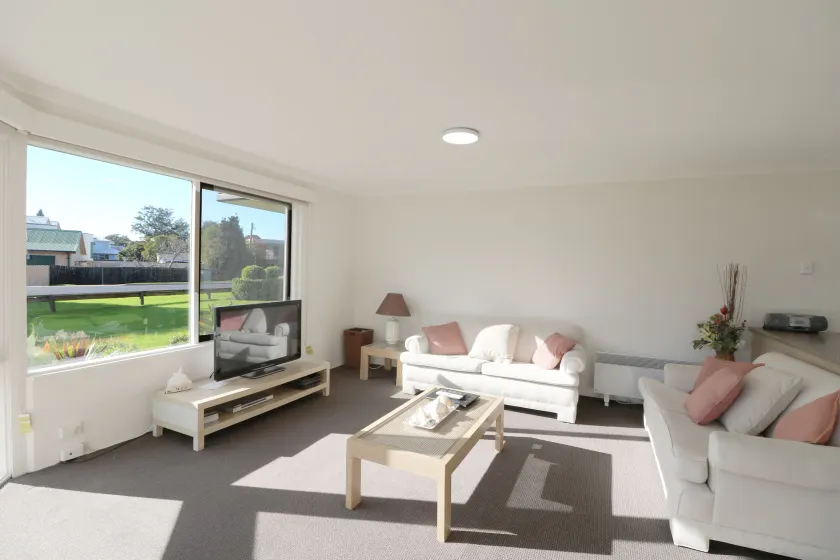 Pelican Waters - Image 1