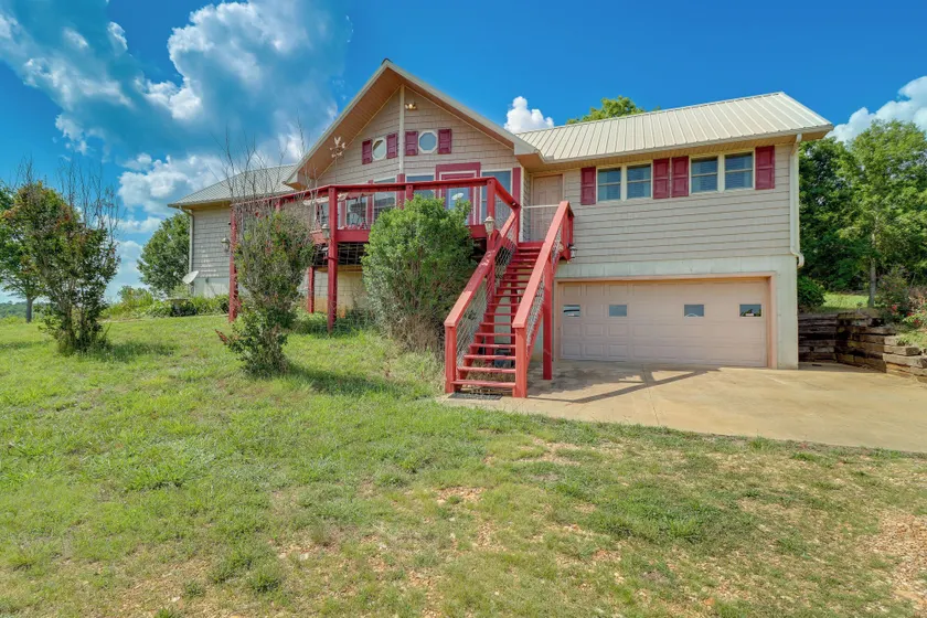 Spacious Yellville Retreat w/ Deck & Balcony - Image 1