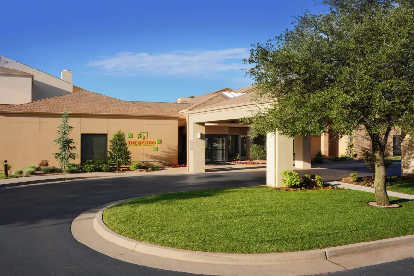 Courtyard by Marriott Oklahoma City Airport - Image 1