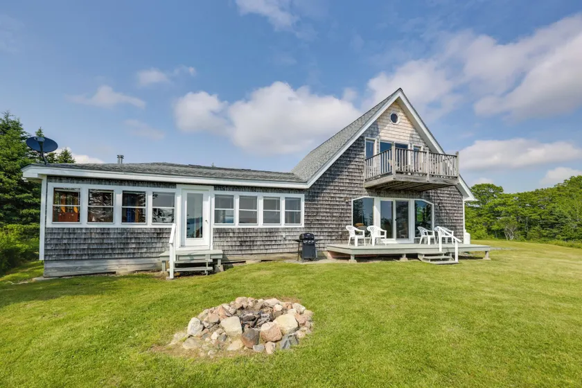 Shorefront House w/ Views, 14 Mi to Acadia NP - Image 1