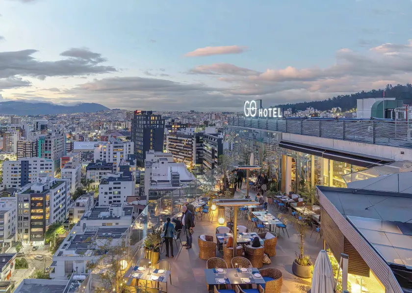 GO Quito Hotel - Image 1