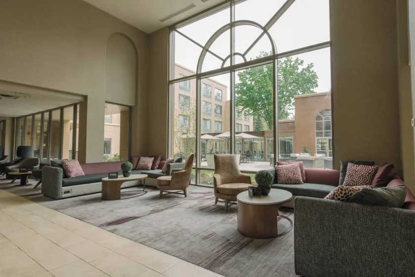 Courtyard by Marriott Nashua - Image 1