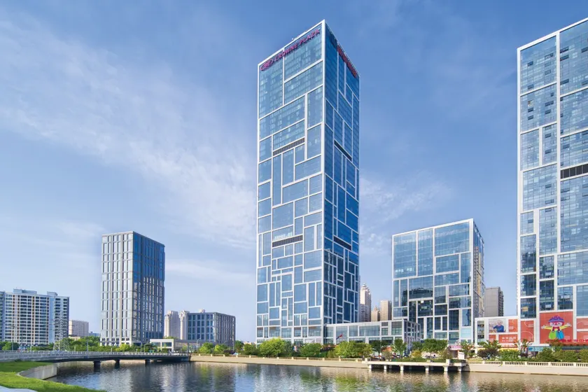 Crowne Plaza Dalian Xinghai by IHG - Image 1