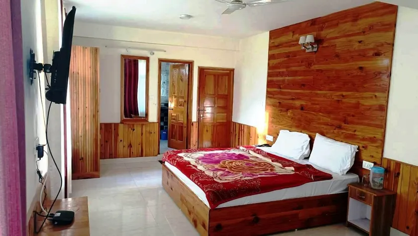 New Himank Homestay - Image 1