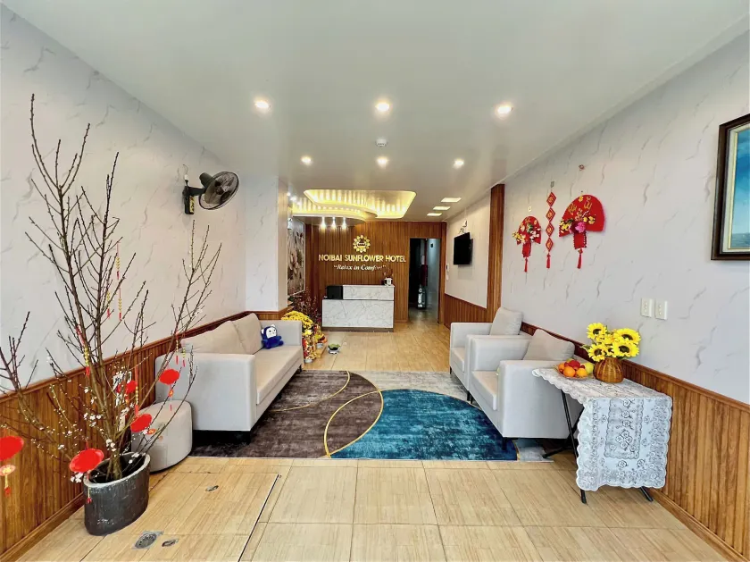 Noi Bai Sunflower Hotel - Image 1