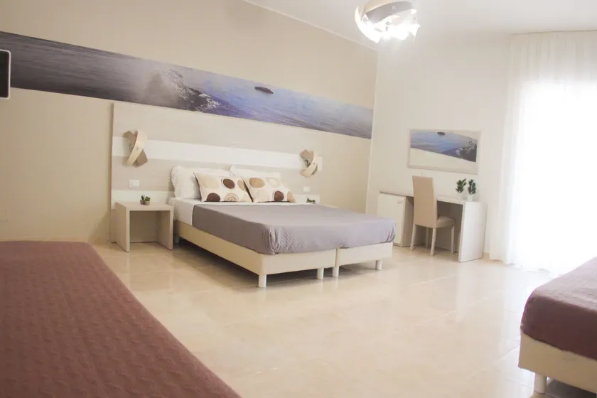 A'MANTIA HOTEL - Image 1