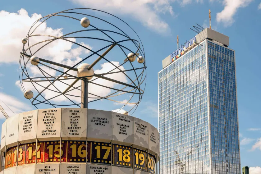 Park Inn by Radisson Berlin Alexanderplatz - Image 1