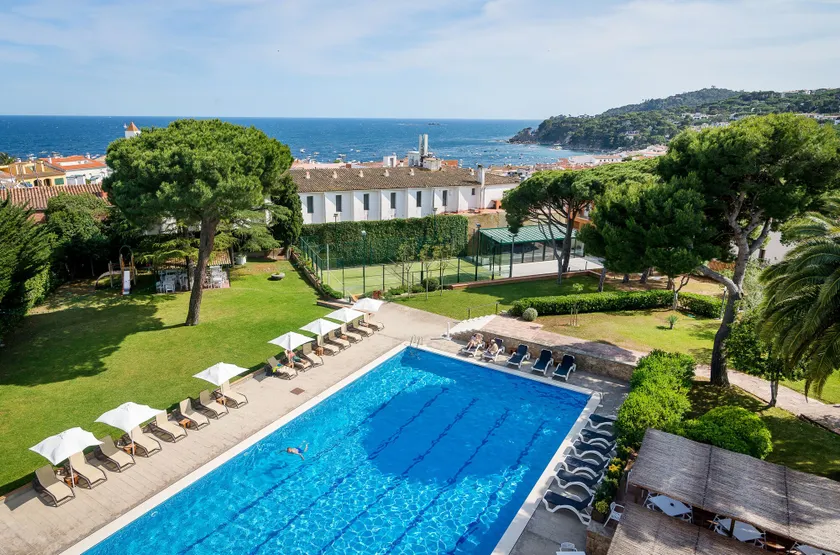 Hotel Alga - Image 1