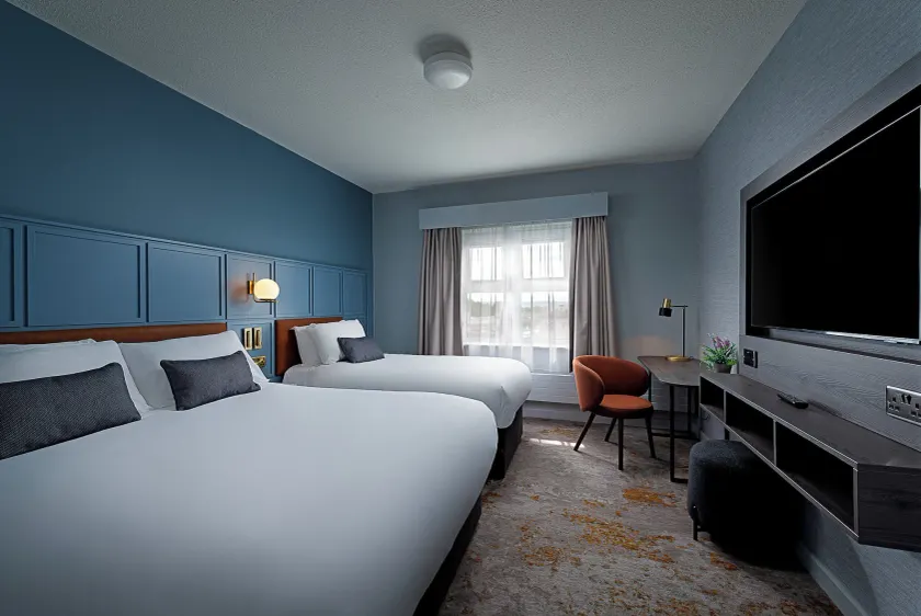Leonardo Hotel Galway - Image 1