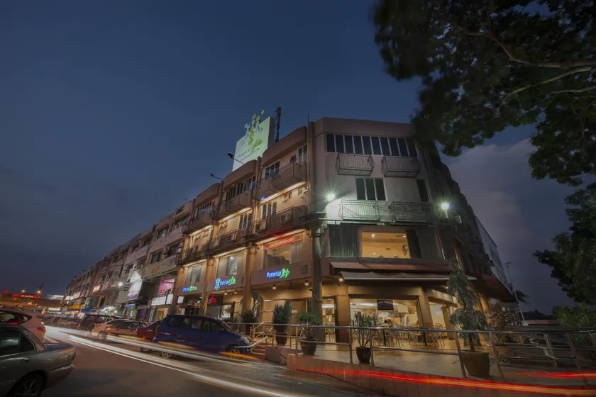 Panmour Villa Hotel - Image 1