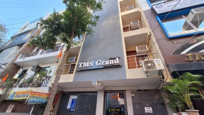 Hotel TMS Grand - Image 1