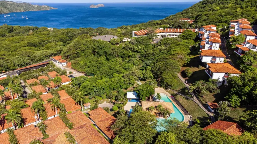 Villas Sol Beach Resort - Image 1