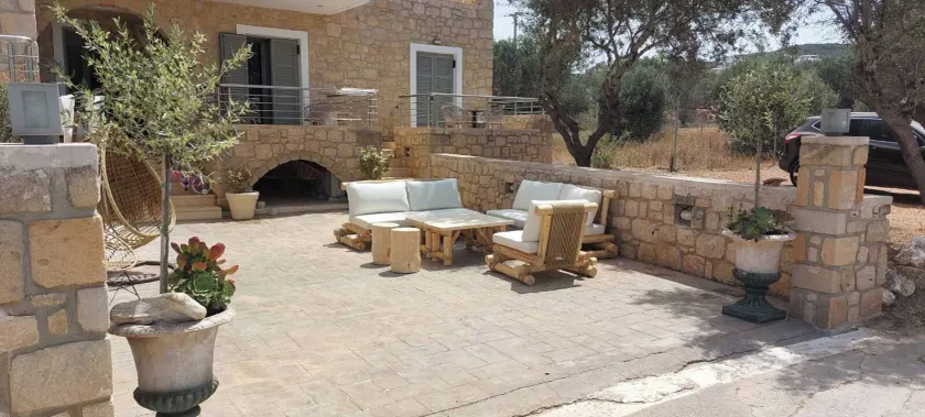 Selinopetra Rooms - Image 1