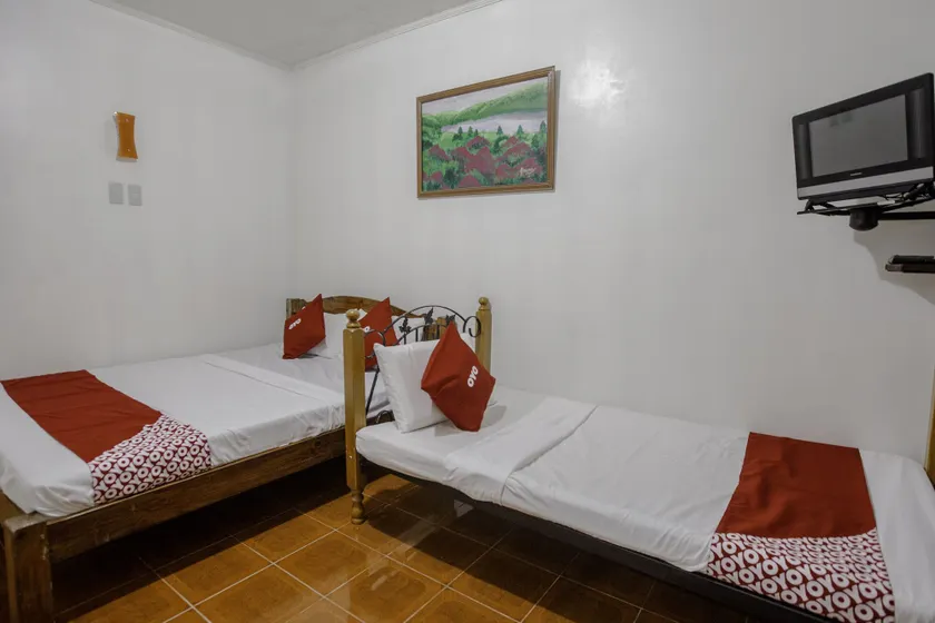 OYO 741 Sierra Travellers Inn - Chambre
