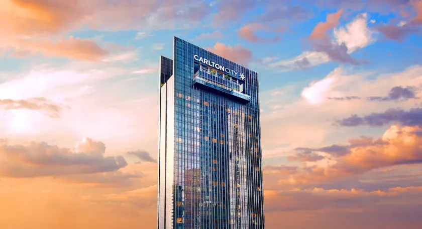 Carlton City Hotel Singapore - Image 1