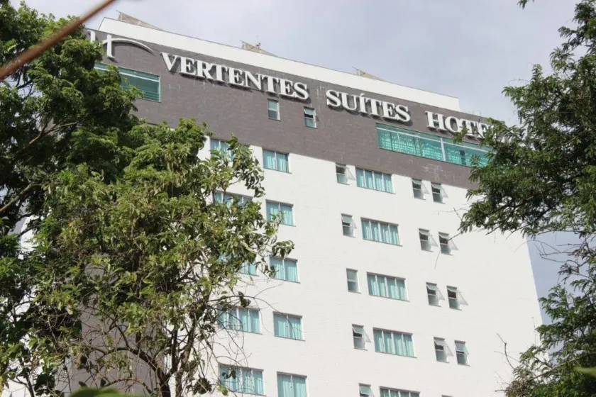 Vertentes Suítes Hotel - Image 1