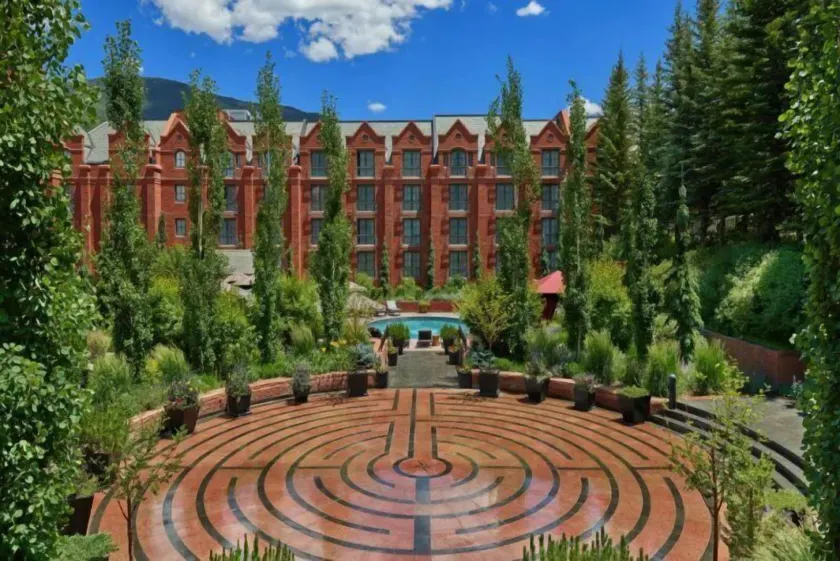 Aspen St Regis 2 Bedroom Residence - Exterior