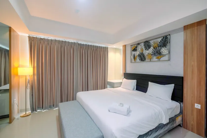 Cozy 2BR Apartment Nine Residence with City View By Travelio - Image 1