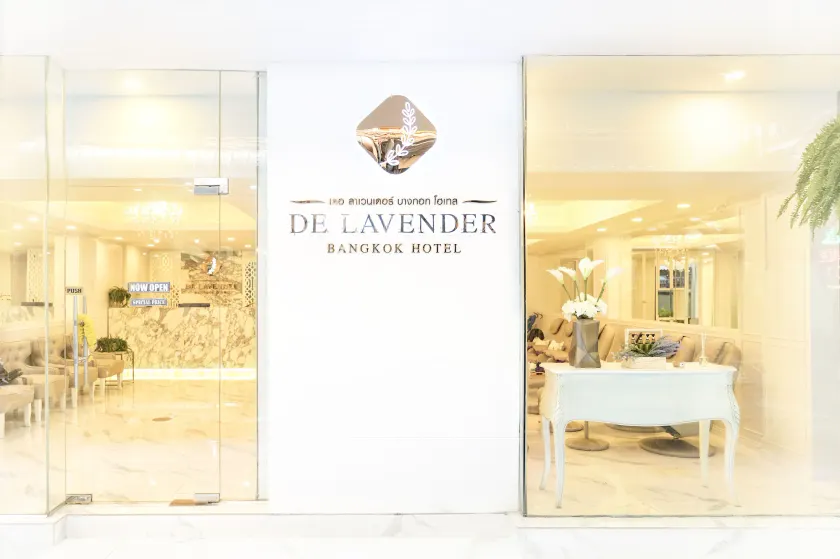 De Lavender Bangkok Hotel - Image 1