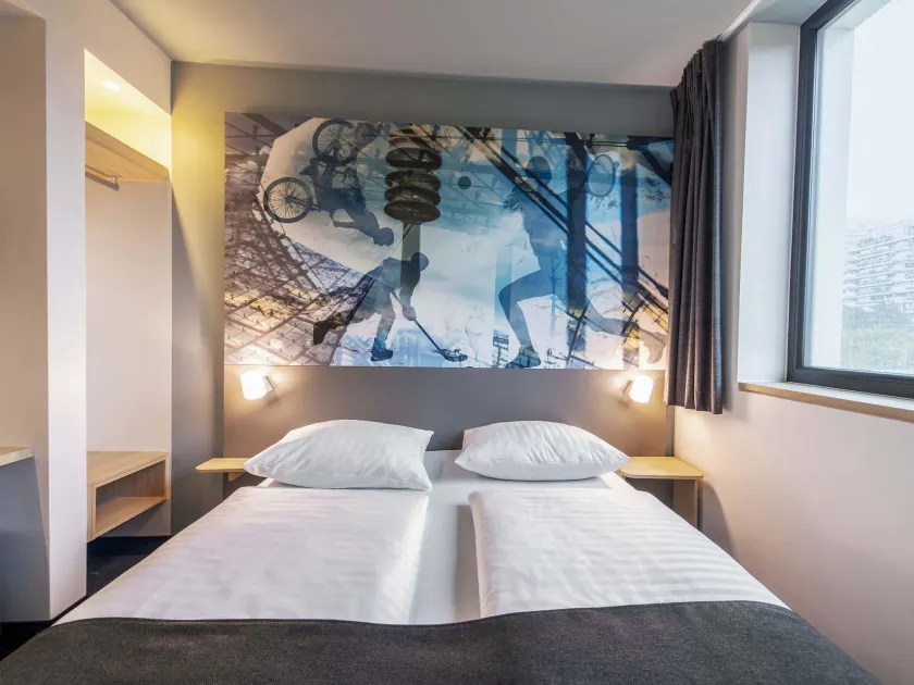 B&B Hotel München-Olympiapark - Image 1
