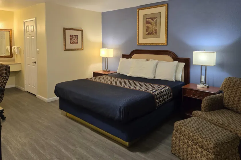Rodeway Inn & Suites Blythe I-10 - Image 1