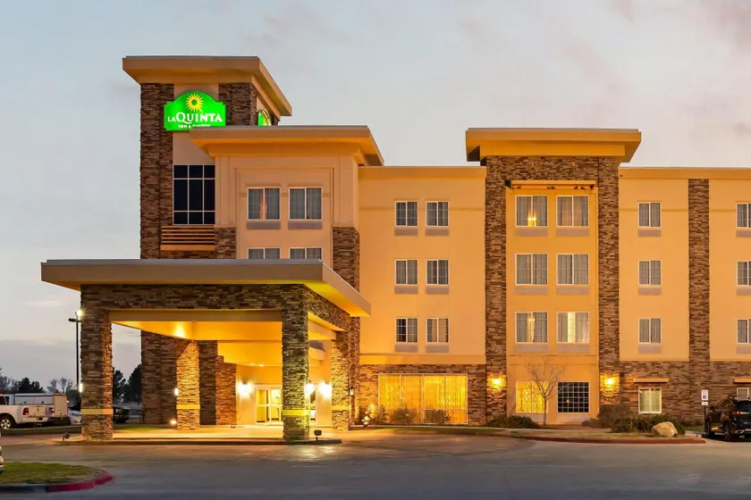 La Quinta by Wyndham Pecos - Image 1