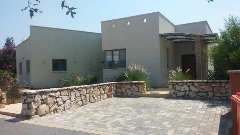Holiday home in Galilee - Image 1