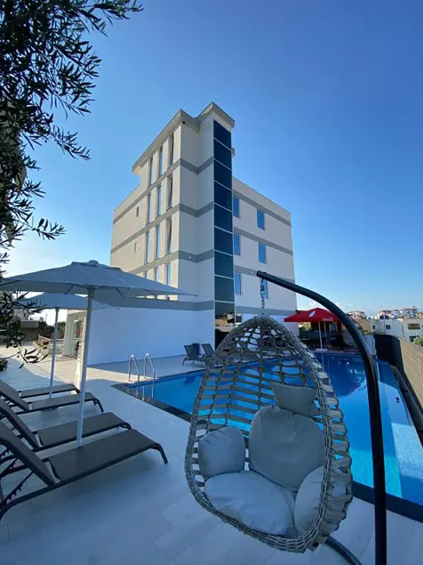 ADMIRO Hotel - Image 1