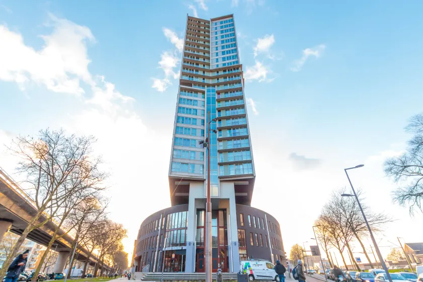 ART Hotel Rotterdam-Fully Renovated - Image 1