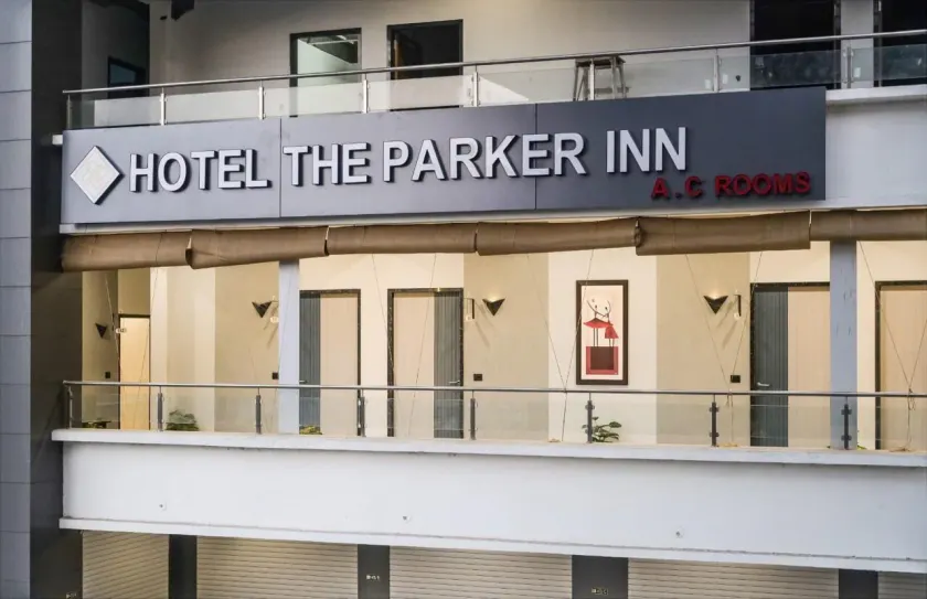 HOTEL THE PARKER INN By KBNT GROUP - Image 1
