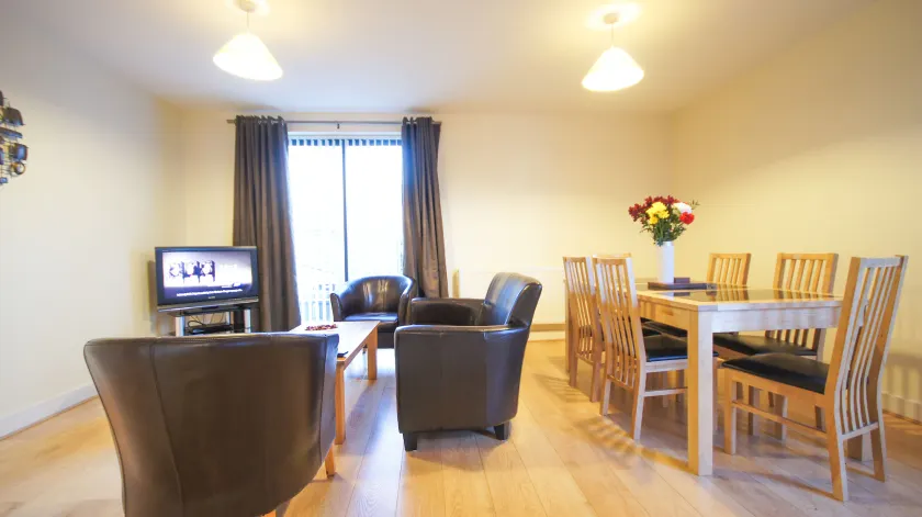 Crompton Court Apartments - Image 1