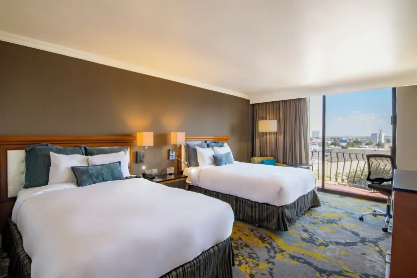 Hotel Lucerna Ciudad Juarez - Image 1