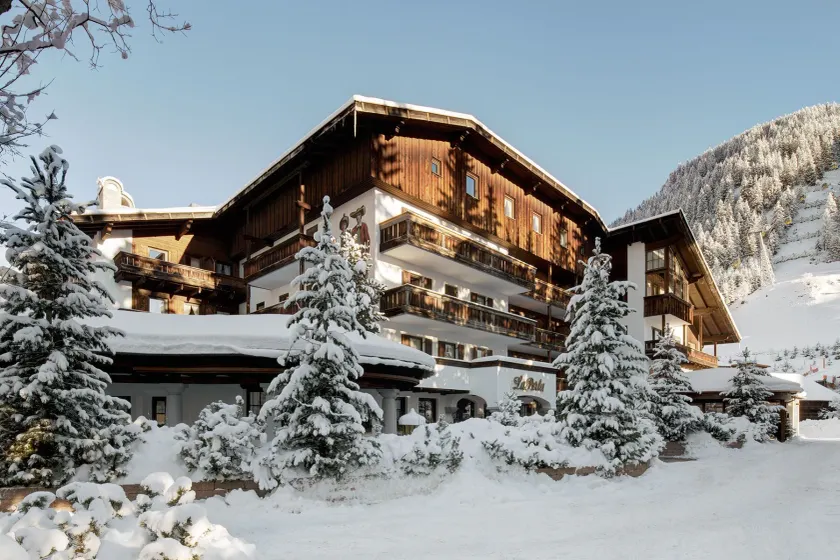 Hotel La Perla: The Leading Hotels of the World - Image 1