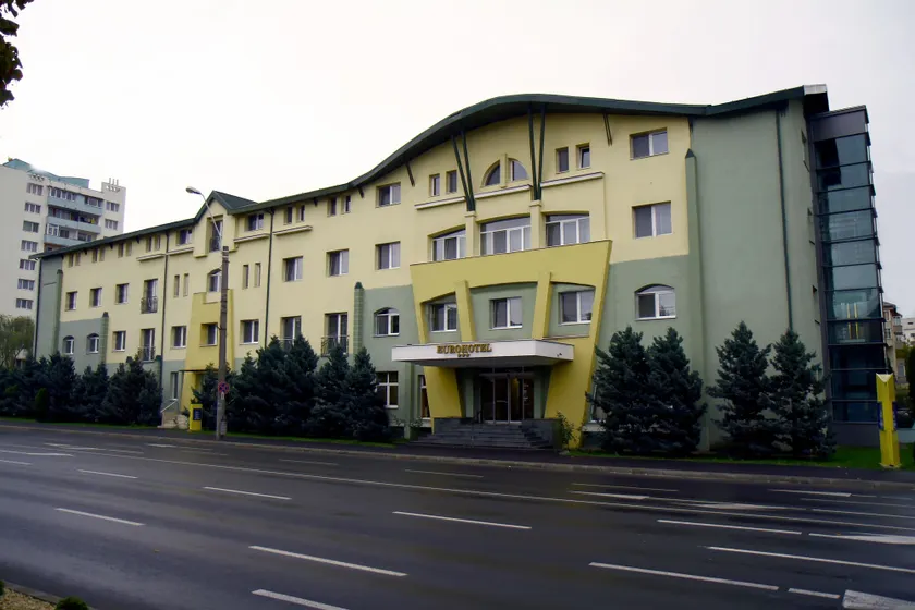 Eurohotel - Image 1