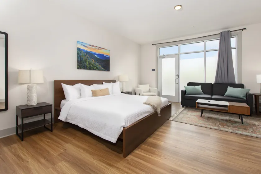 River Row Suites - Image 1